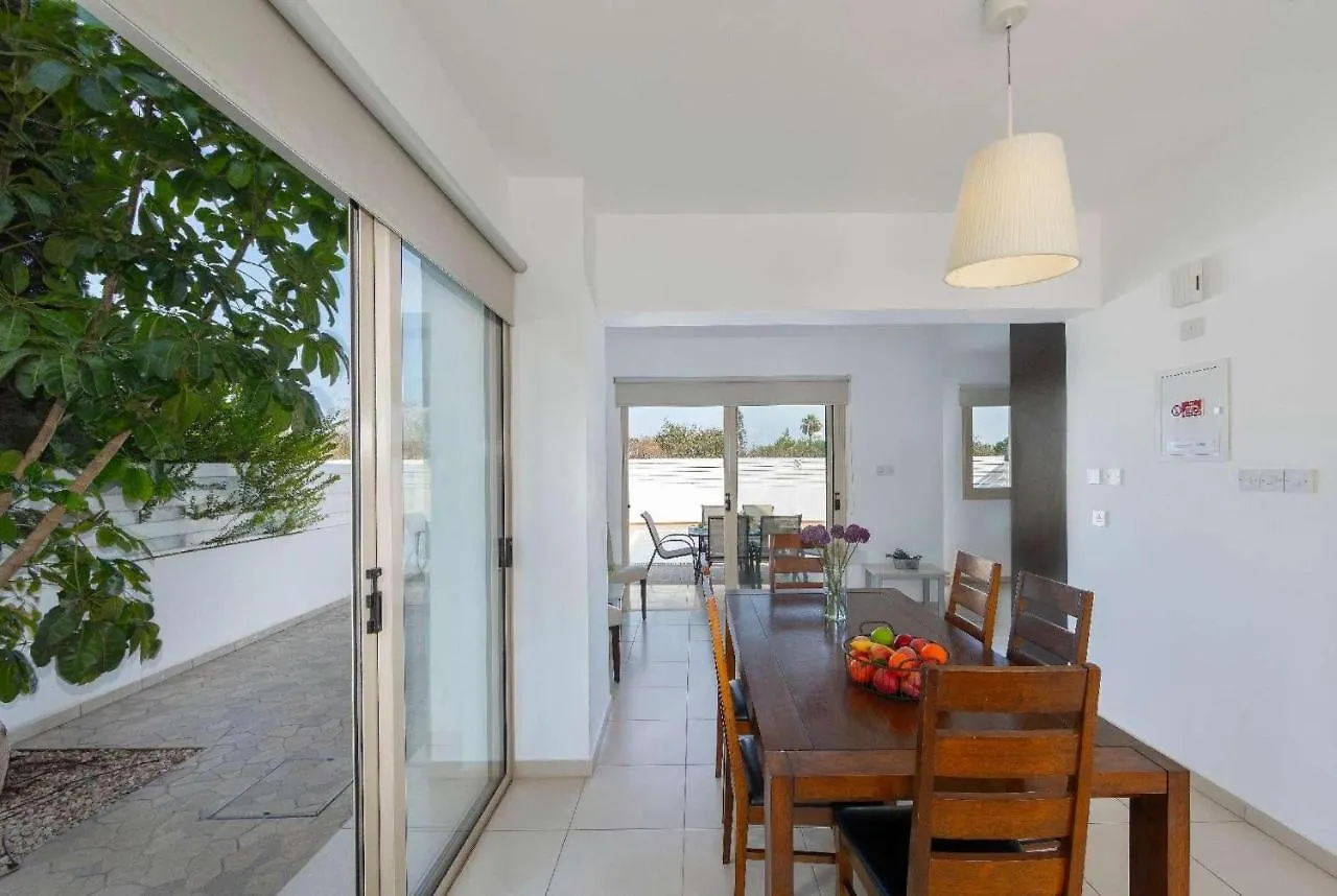 Victoria Palm Villa Protaras Cyprus